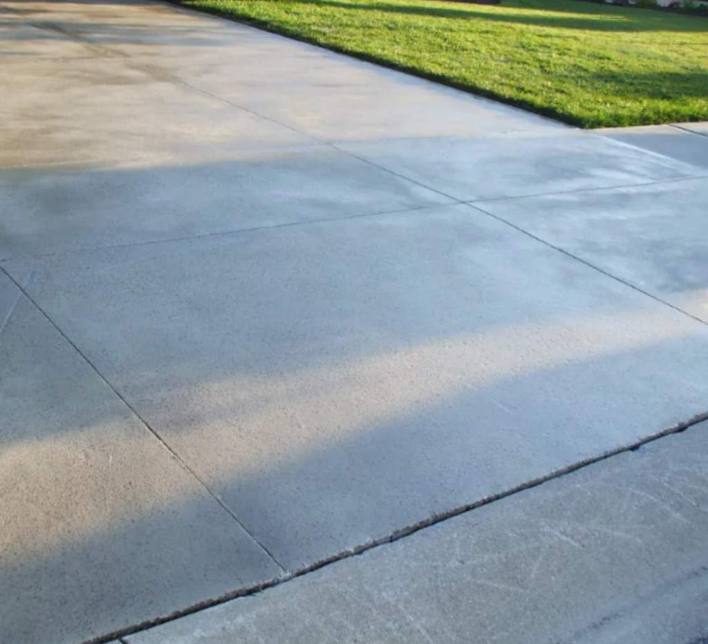Omaha driveway concrete sealing for long-lasting protection and curb appeal